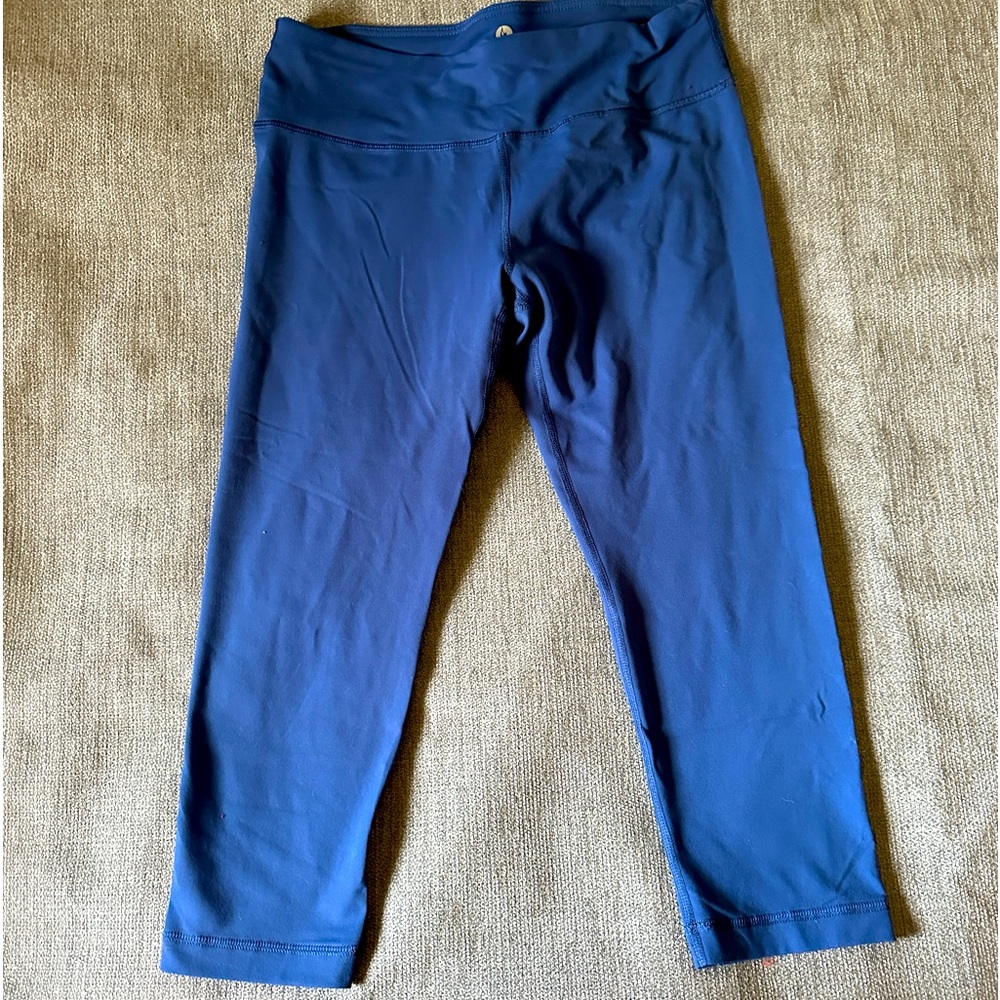 EUC 90 Degree by Reflex Blue capris leggings Size L Large